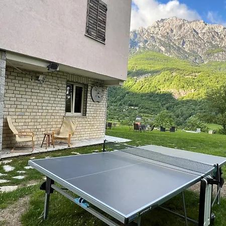 Molla Hotel Theth